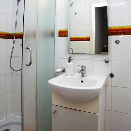 Πανσιόν Cozy With Own Bathroom In The Old Town 3*